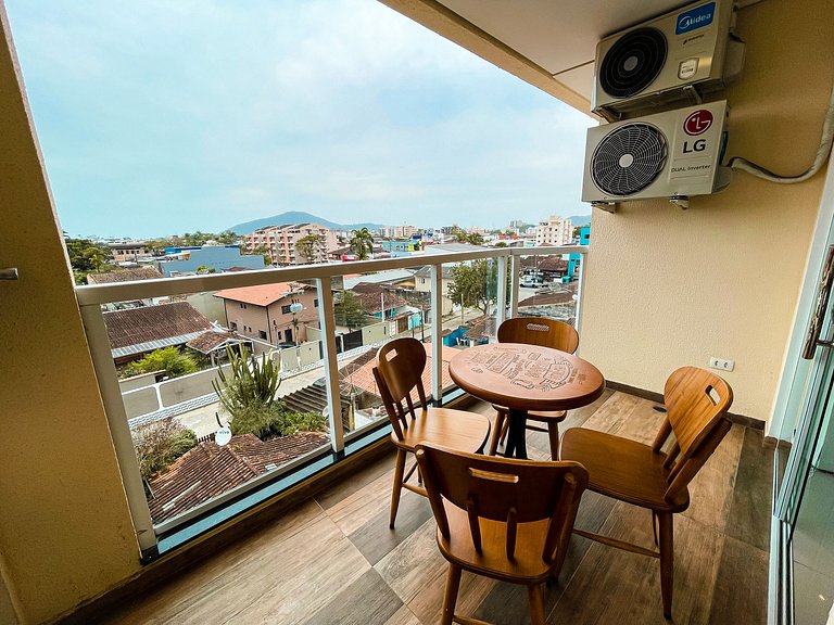 Apto Alto Padrão C/ Suíte, SmarTV, Wi-FI e Piscina