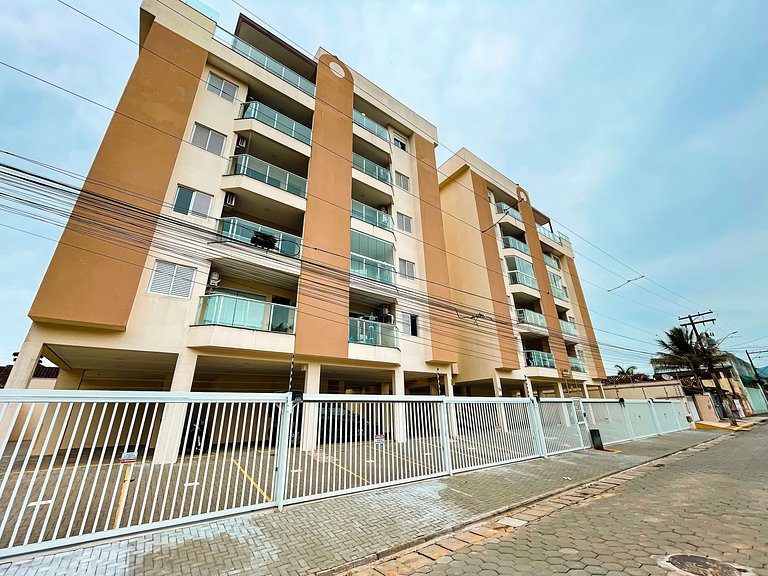 Conforto e Estilo no Centro de Ubatuba/SP