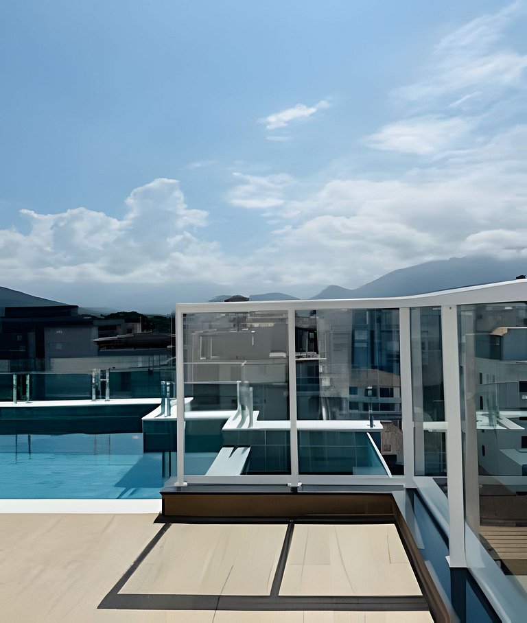 Apto Novo - Sauna, Hidro aquecida e piscina!