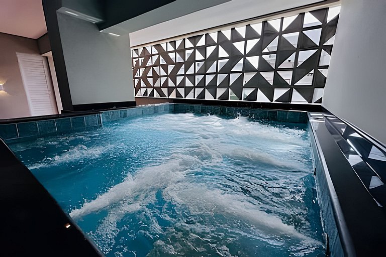 Apto Novo - Sauna, Hidro aquecida e piscina!