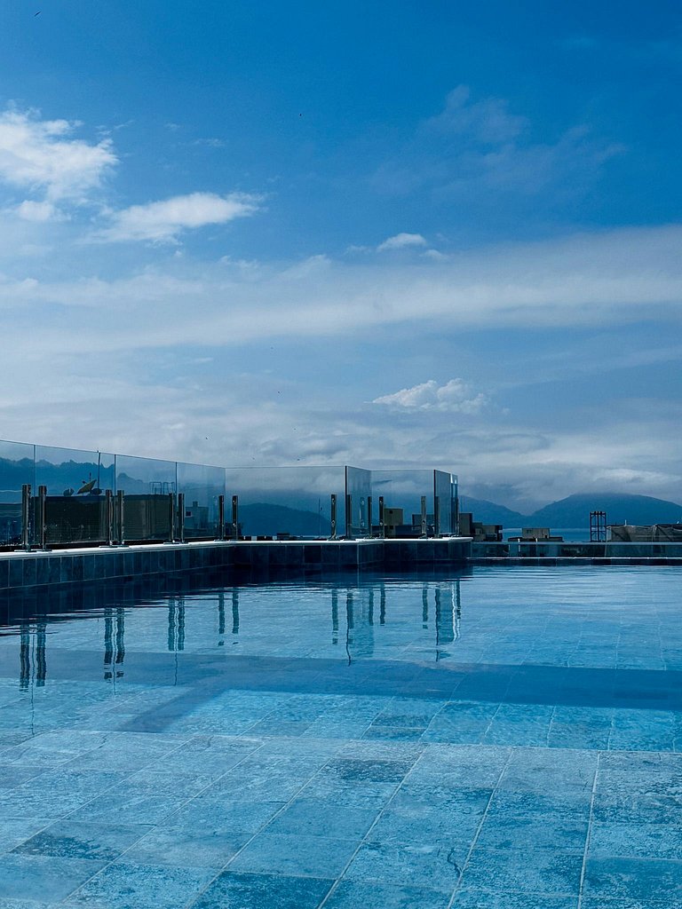 Apto Novo - Sauna, Hidro aquecida e piscina!