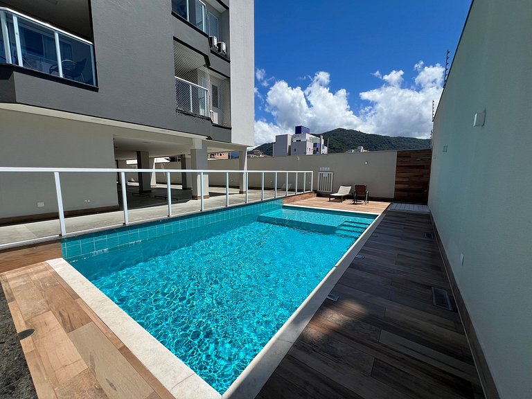 Seu Lar de Férias em Ubatuba - Relaxe na Praia!